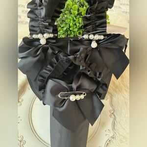 Black nylon insulated lunch tote and water bottle holder with Pearl Accents